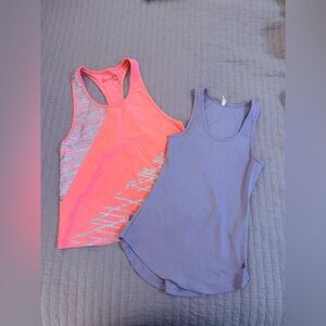 Under Armour Tank Tops - Lot of 2